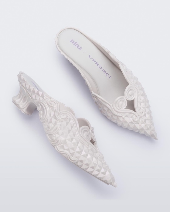Melissa Fashion Court Shoe Y/Project White